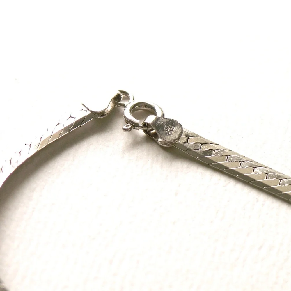 20" Sterling Silver Vintage Herringbone Necklace Made in Italy - Picture 7 of 8